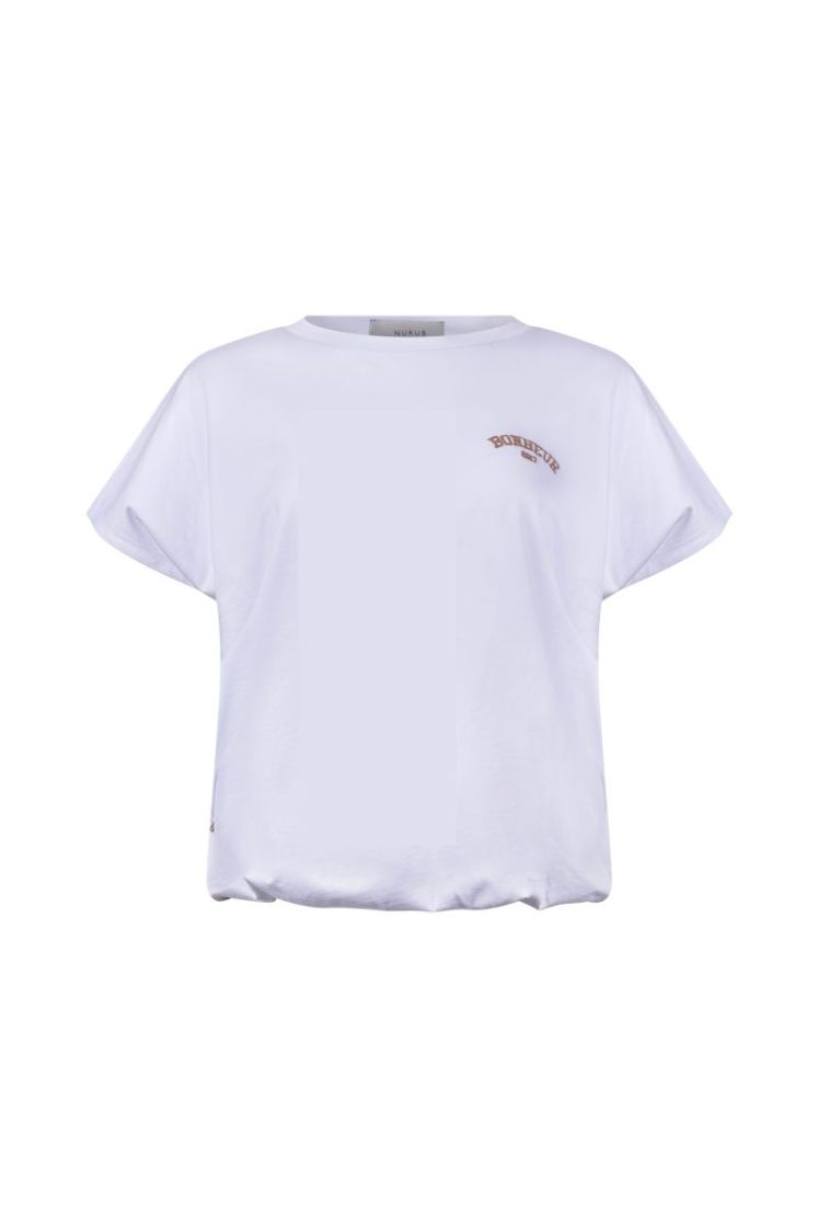  17 Off White