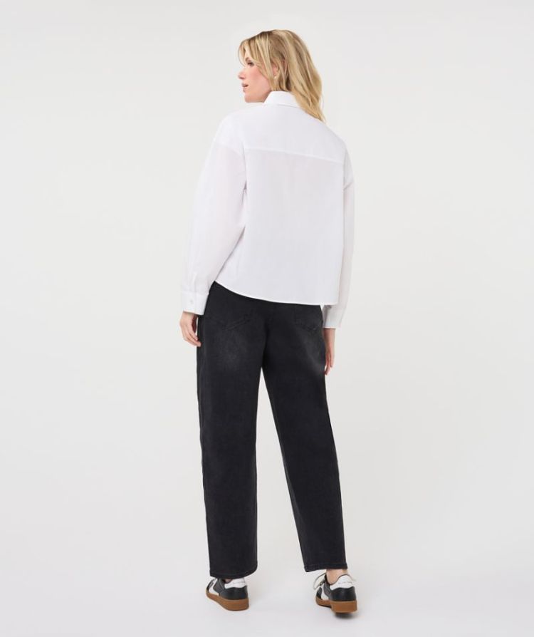  120 Off White